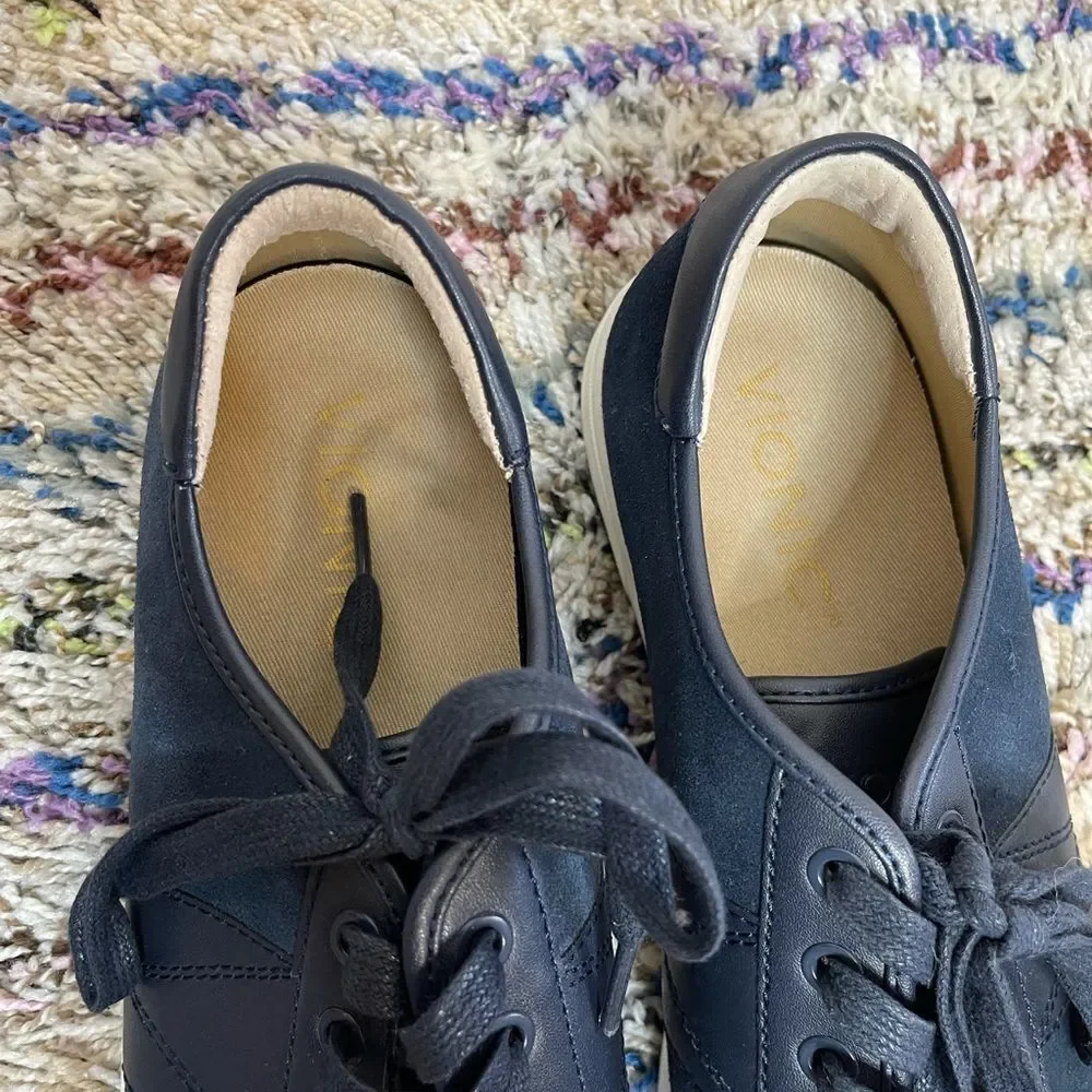 Vionic‎ men’s suede Jerome sneakers